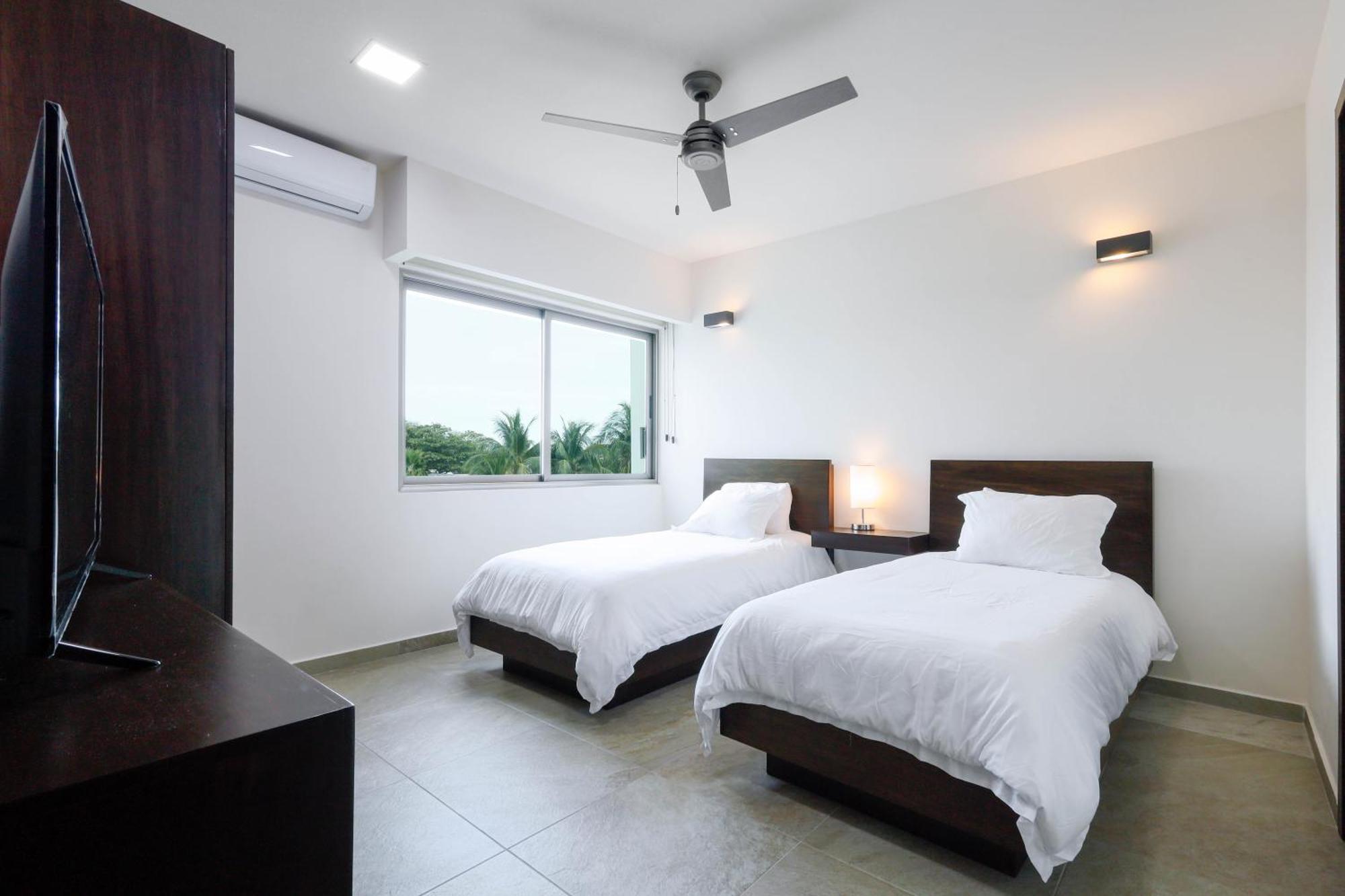 La Poza Suites Isla Mujeres Buitenkant foto