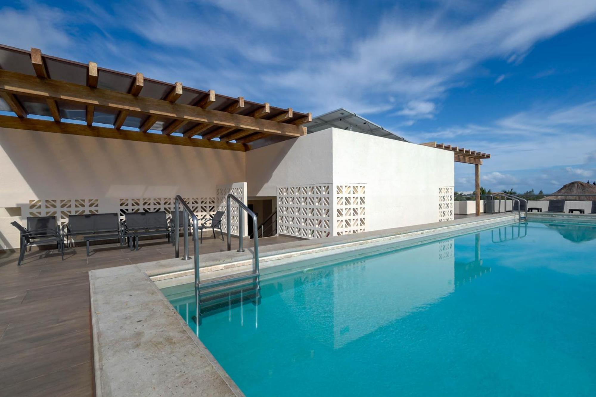 La Poza Suites Isla Mujeres Buitenkant foto